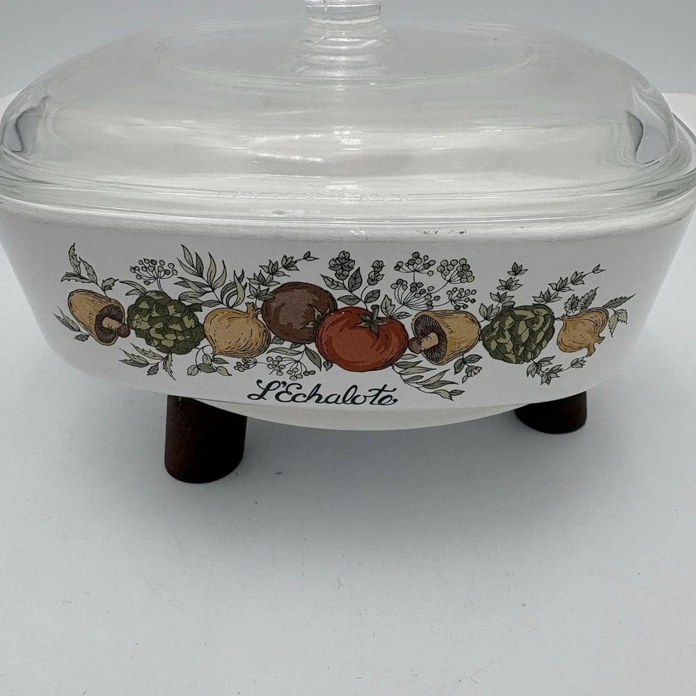 Corningware A-1-B 1qt 